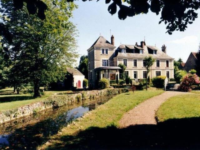 Le Moulin De Francueil Bed & Breakfast Exterior foto