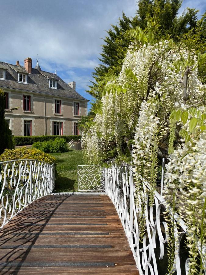 Le Moulin De Francueil Bed & Breakfast Exterior foto